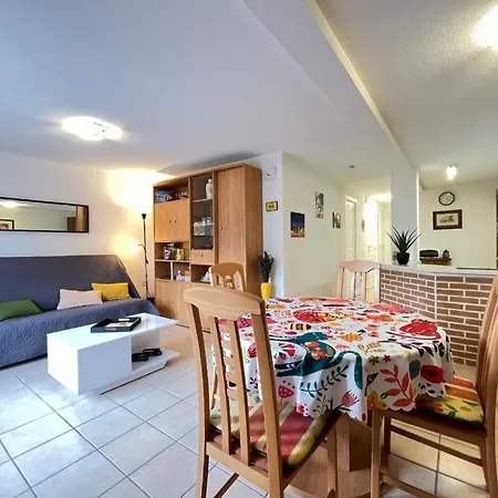 Agreable T2 A La Bourboule, Terrasse Sud, Wifi, Parking Apartment *